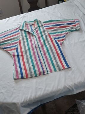 Cabrais Multicolor Stripe Womens  Vintage 1980S Button-Up Shirt.